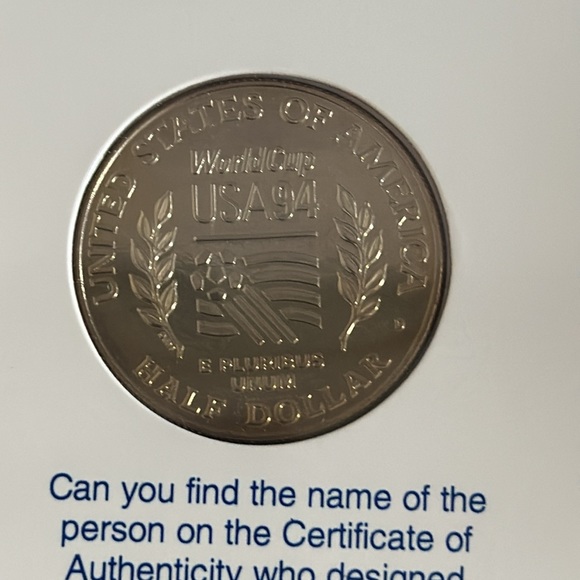 1994 D Mint World Cup USA Commemorative Coin Uncirculated - Picture 3 of 12